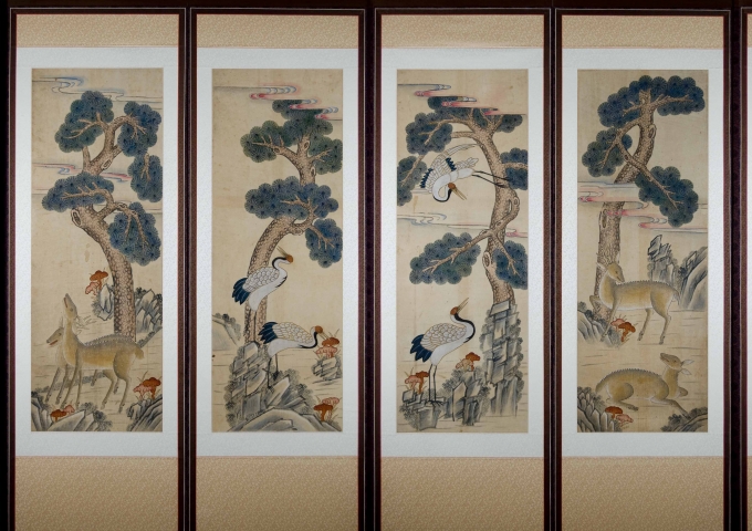 Eight-Panel Folk-Style Shipjangsaeng Screen (Ten Symbols of Long Life)